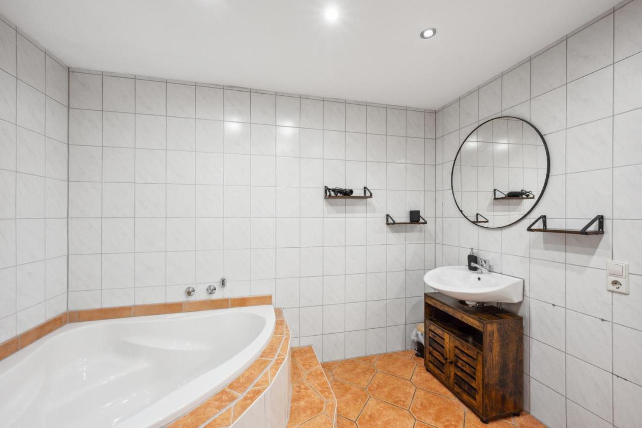 Apartment Sali Homes - Auszeit Am Fuss Der Burg Stettenfels *